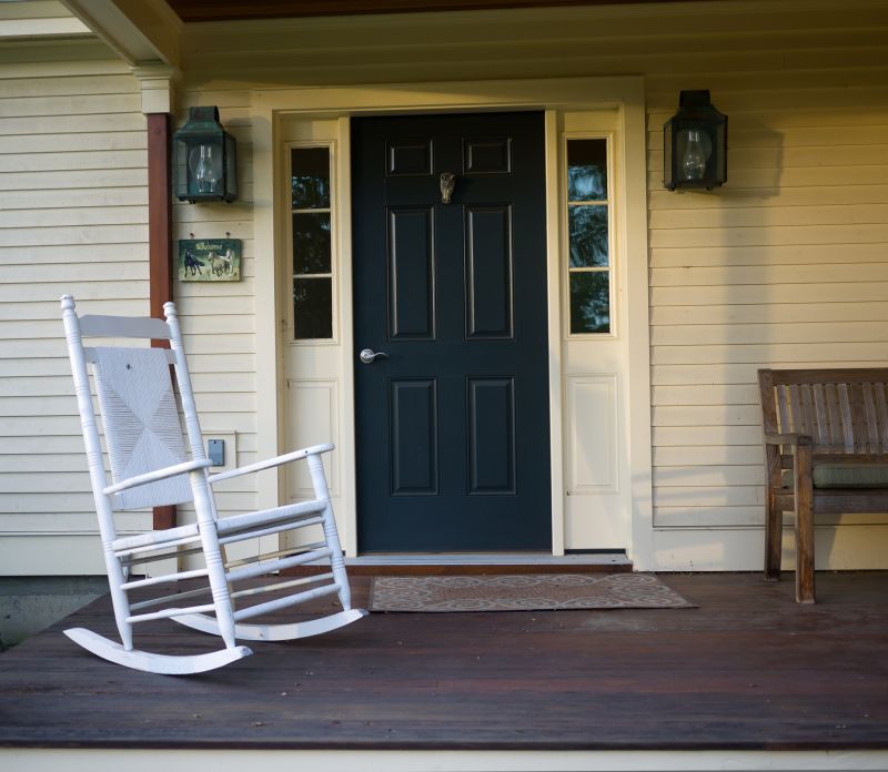 Front porch and entryway